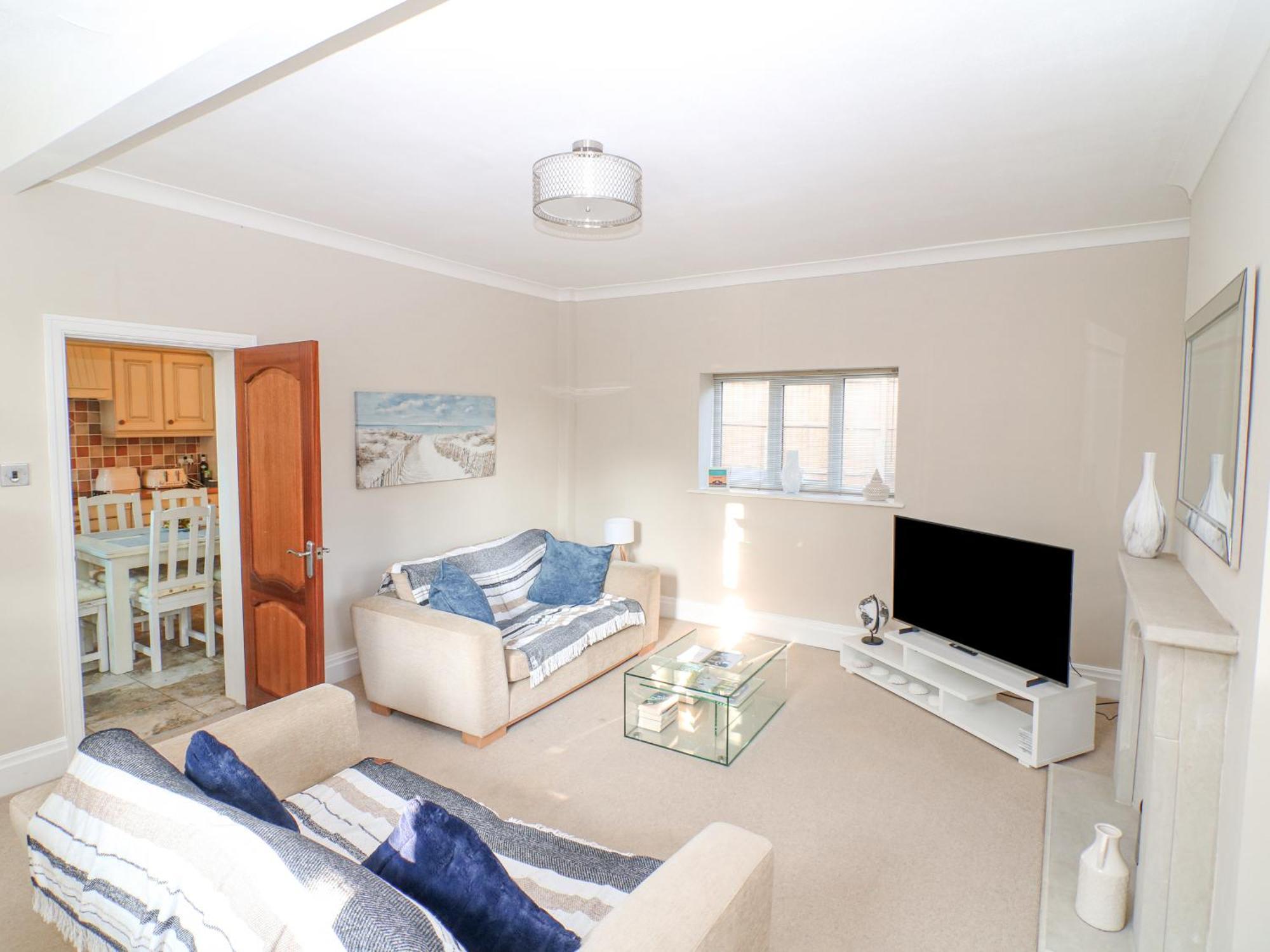 6D Clifton Drive Villa Литам Сент Аннс Екстериор снимка